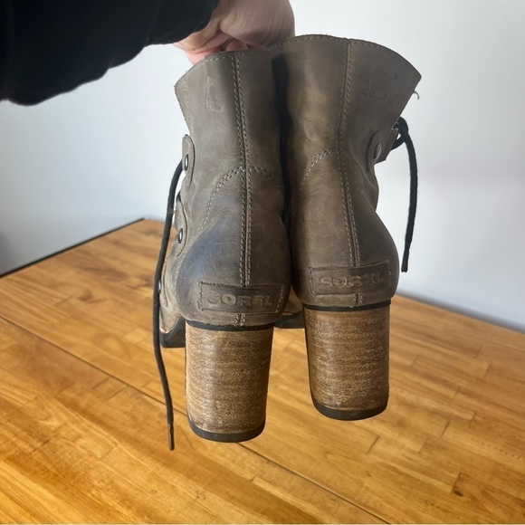 Sorrel Addington Brown Leather Lace Up Block Heel Ankle Boots Size 8 - Picture 6 of 8